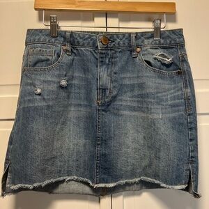 1822 Denim Jean Skirt Size Women’s 8 Color Blue Light Wash